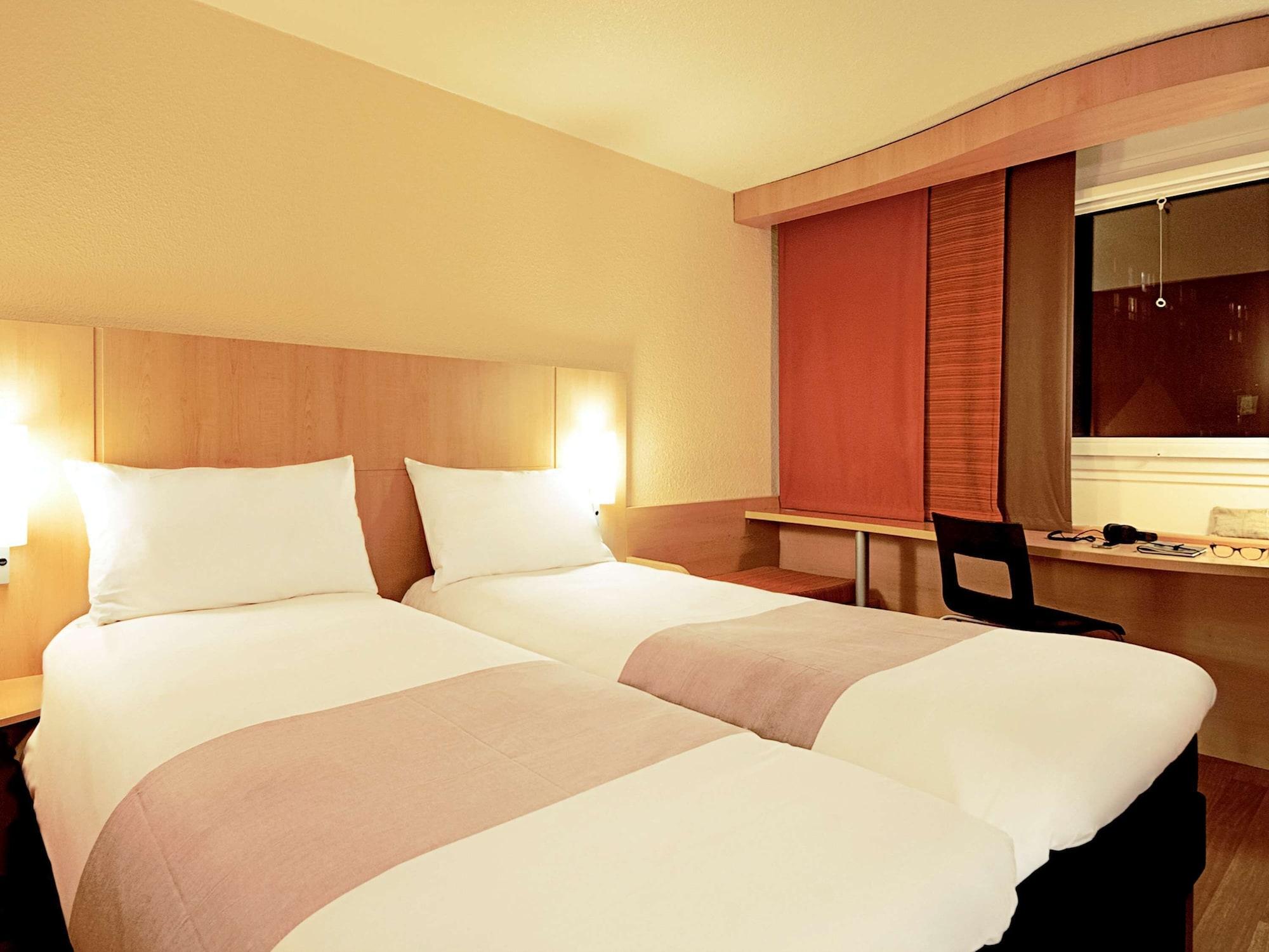 Ibis Macae Hotel Екстериор снимка
