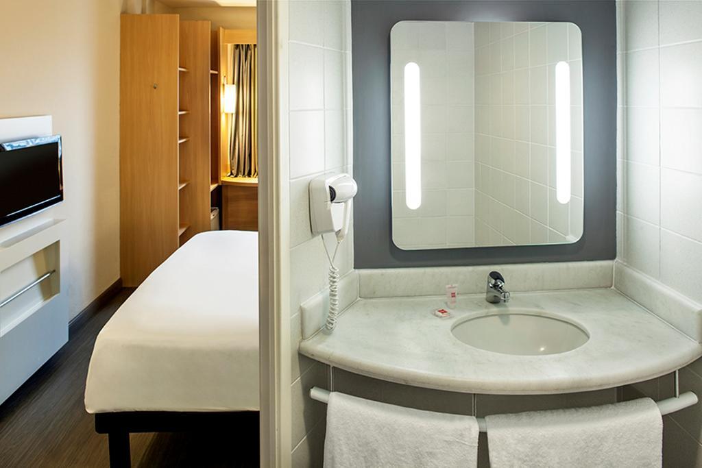 Ibis Macae Hotel Екстериор снимка